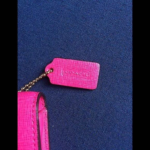 Coach Crossbody Pink Saffiano Leather Clutch - Picture 3 of 7